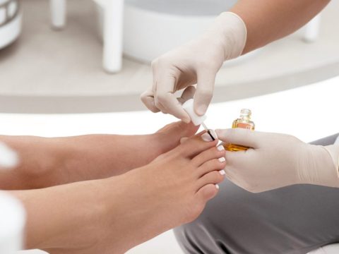 The Best Nail Spa Treatments For Cracked Heels